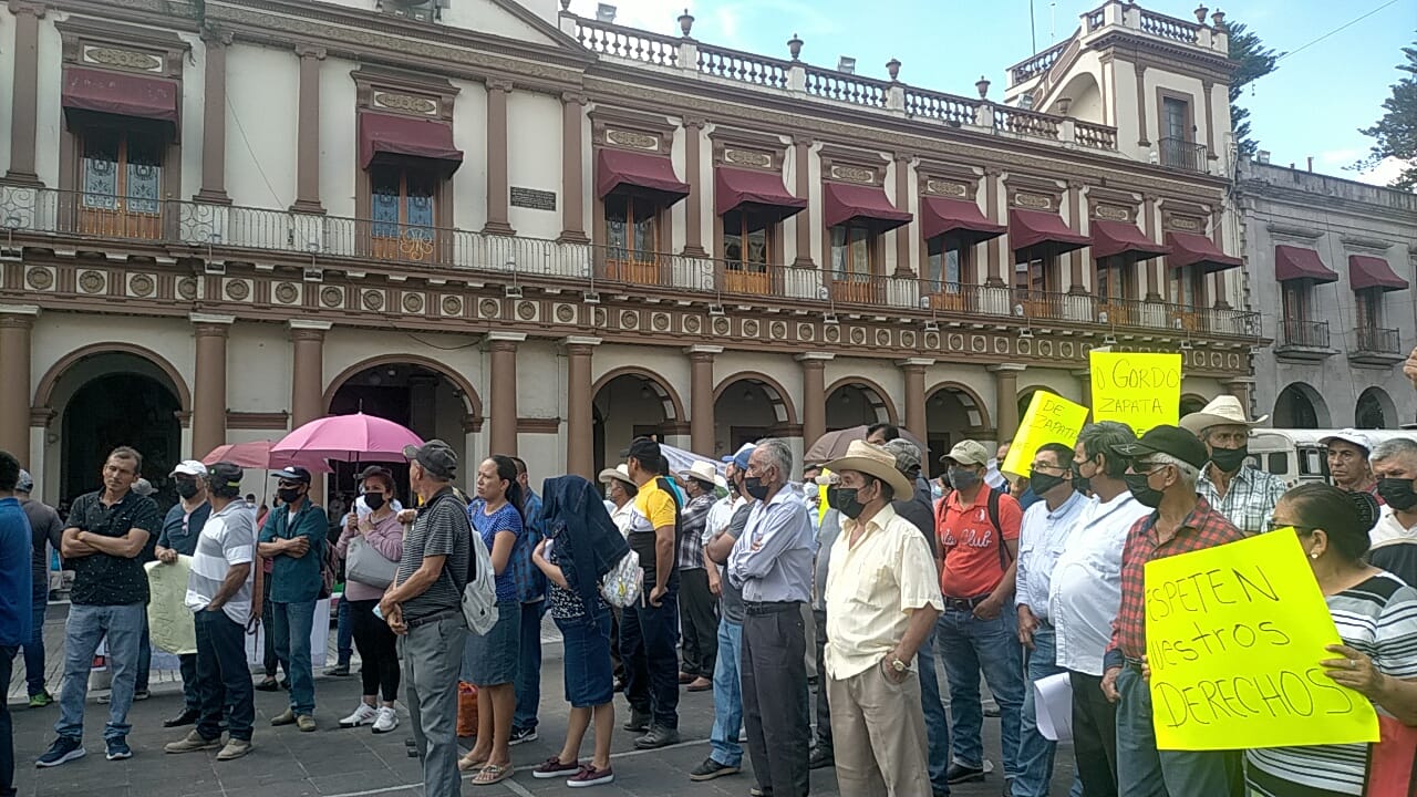 Protestan contra Casas Carpín por uso de agua - NBC Diario
