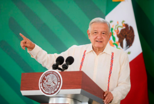 "Me consta, esa persona es honesta", dice AMLO sobre Nahle