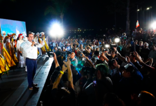 Fiesta veracruzana: Pepe Yunes inicia campaña en Boca del Río