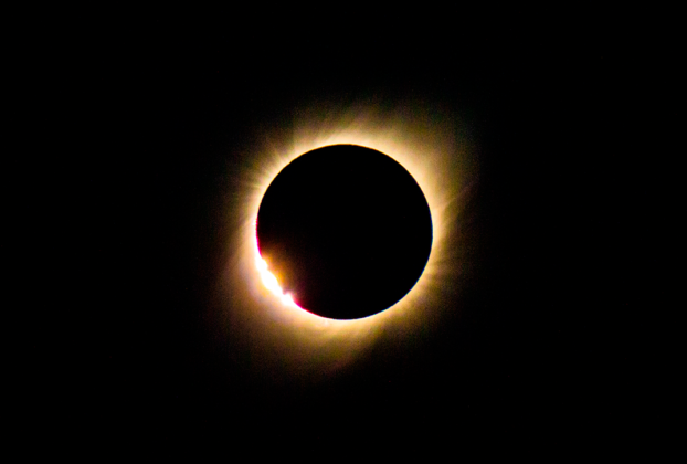 8 de abril: Disfruta del eclipse solar de manera segura