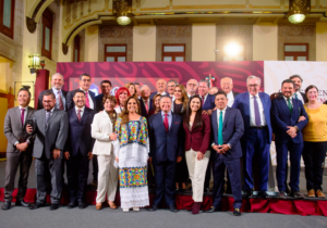 Vamos a tener el mejor sistema de salud pública del mundo: AMLO