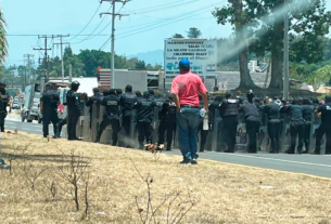 Bloqueo en la Xalapa-Coatepec, obra de priistas: Gobernador