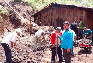 Podrían reubicar a familias de Omiquila tras deslave