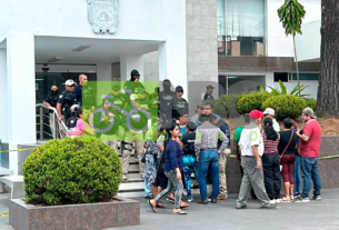 Policía municipal dispersa manifestación en CMAS Xalapa