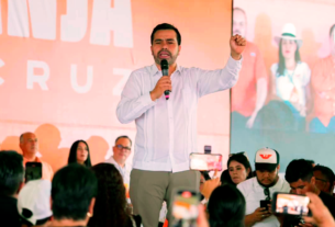 Jorge Álvarez Maynez estuvo tomó protesta a los candidatos de Movimiento Ciudadano en Veracruz.