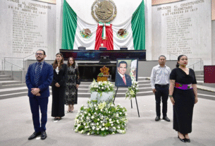 Diputados del PVEM rinden homenaje póstumo al exgobernador Fidel Herrera Beltrán