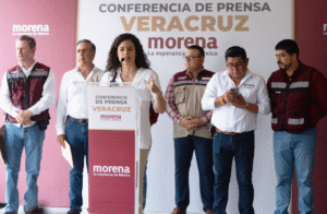 La dirigente nacional de Morena, Luisa María Alcalde, estuvo en Córdoba y Orizaba.