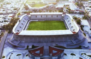 Vista aérea del estadio Luis Pirata Fuente en el puerto de Veracruz.
