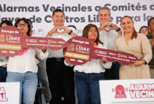 Con el objetivo de erradicar la violencia contra las mujeres y fortalecer el tejido social, el gobernador de Puebla, Alejandro Armenta, inauguró dos nuevos Centros Libre Casas Carmen Serdán en San Aparicio y Santo Tomás Chautla. Estos espacios ofrecen atención integral, protección y empoderamiento para mujeres, en sintonía con la estrategia nacional impulsada por la presidenta Claudia Sheinbaum.